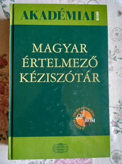 Magyar Értelmező Kéziszótár